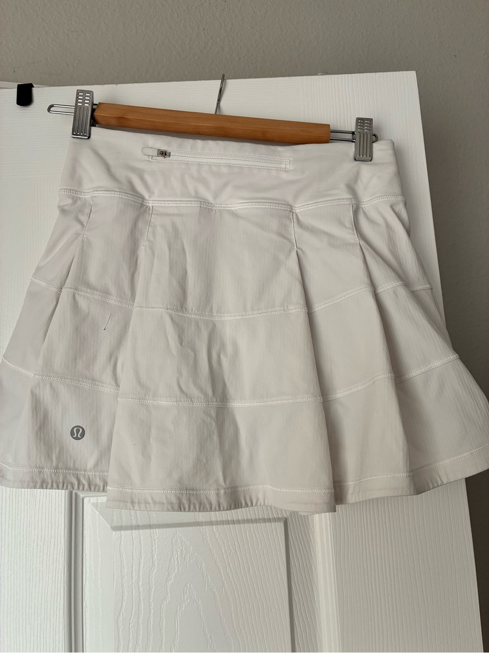Lululemon White Athletic Skort - Picture 2 of 2